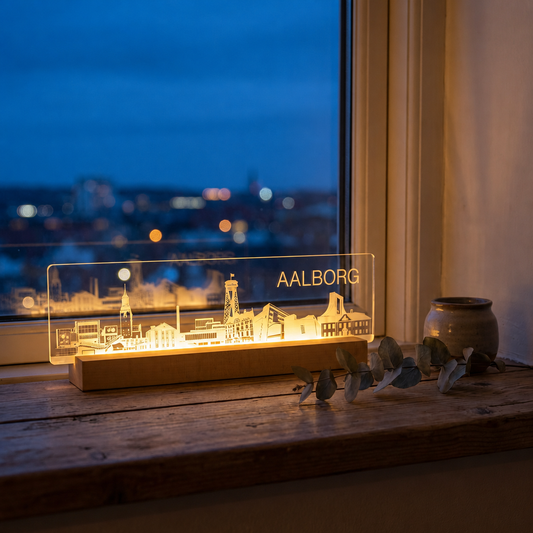 Aalborg Skyline - fra serien "Danske byer i lys" DK produceret akryl lys - Dejligelys.dk