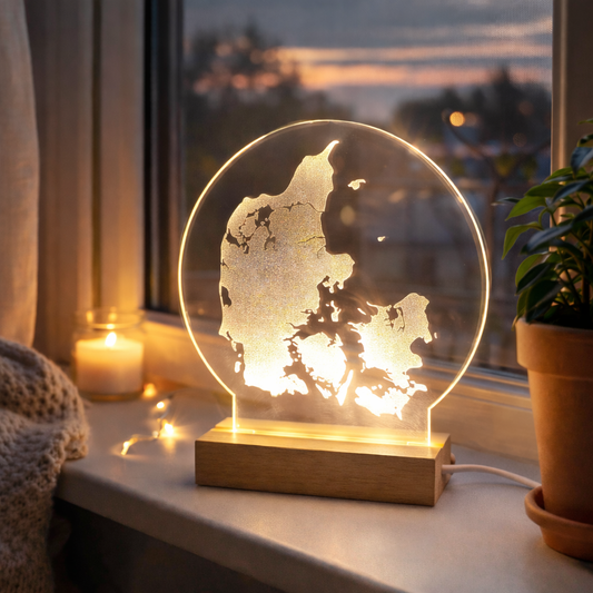 Danmark på LED lys fod - Dansk produceret 20 cm - Dejligelys.dk