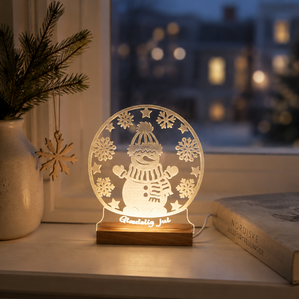 Julelys på LED fod - Snemanden - Dansk produceret