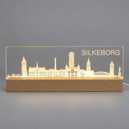 Silkeborg Skyline - LED lys fra Dejligelys på grå baggrund
